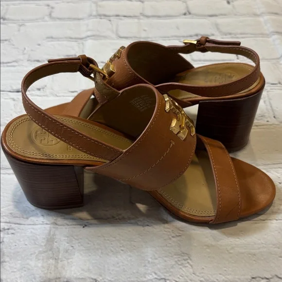 Tory Burch Everly Sandal - Picture 9 of 16